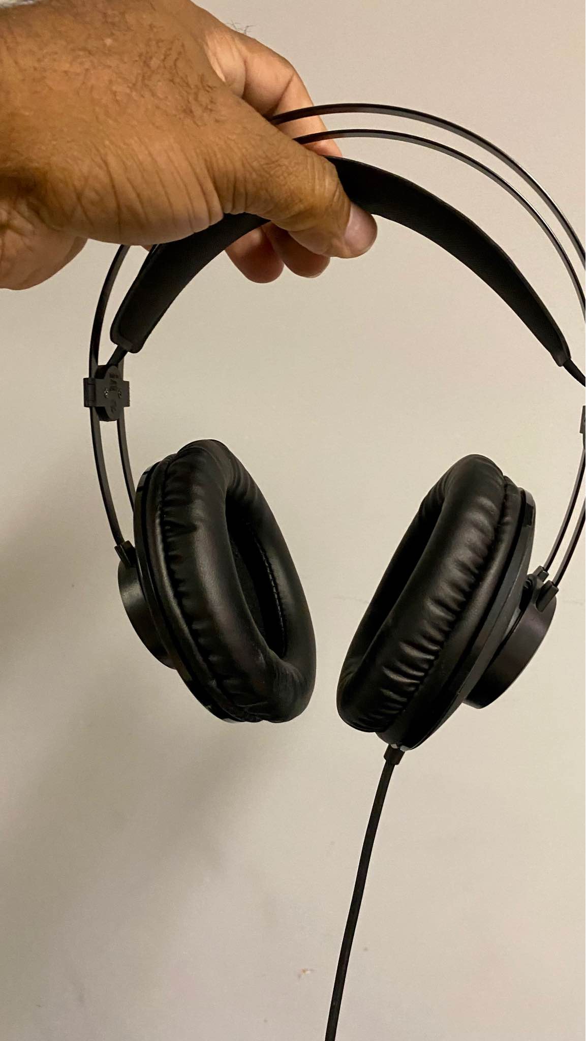 AKG Pro Audio K72 Headphone