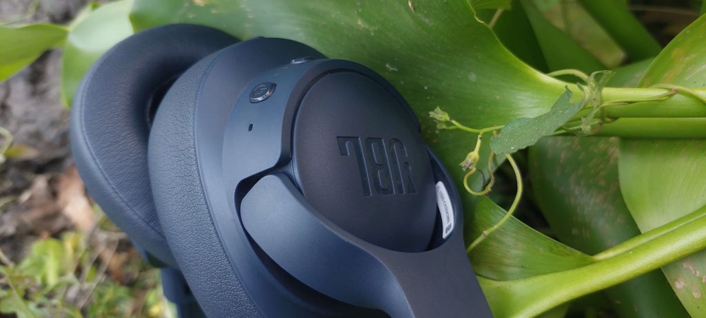 JBL Tune 750BTNC Review: Why did I buy this headphone?