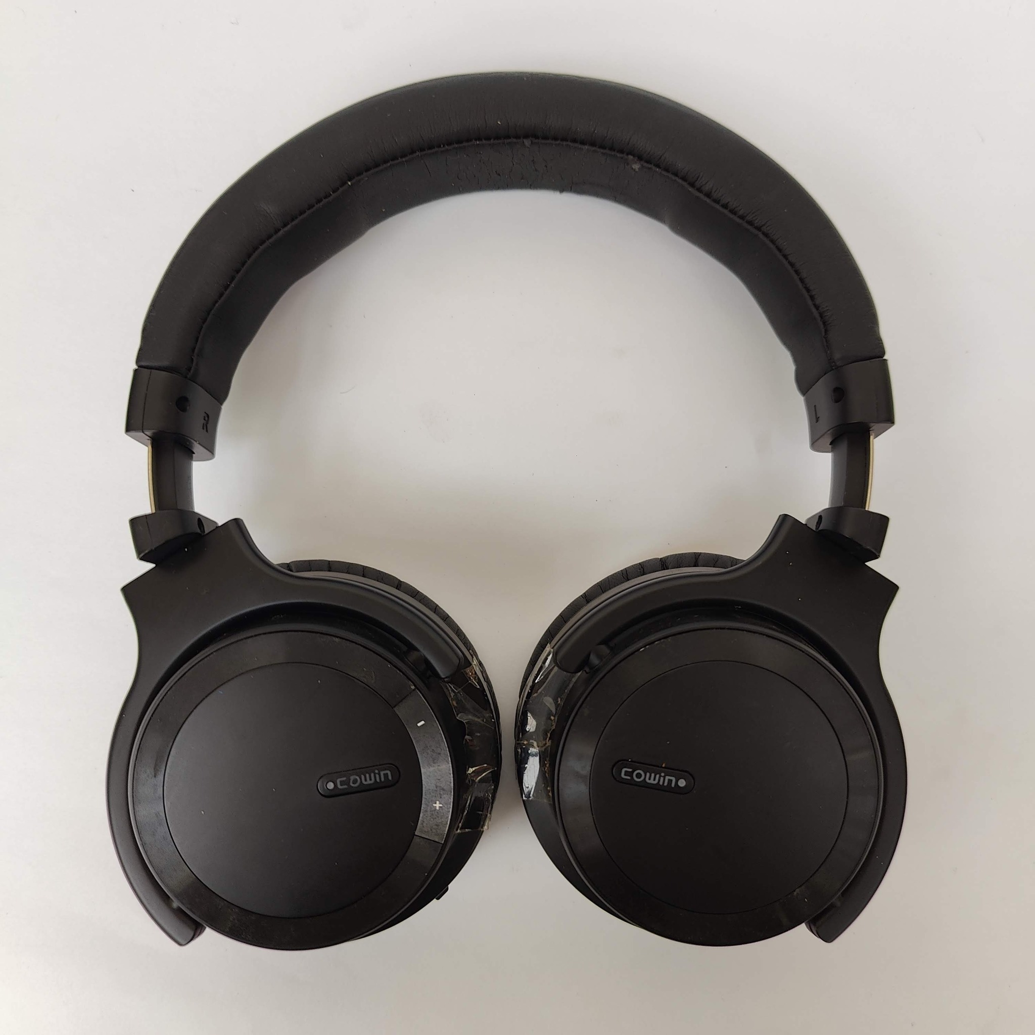 Cowin E7 ACE active noise-cancelling over-ear Bluetooth headphones