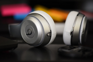 Beats Solo 3 On-Ear Headphones Deals 2022: A Premium Wireless Bluetooth Headphones Reviews & Prices
